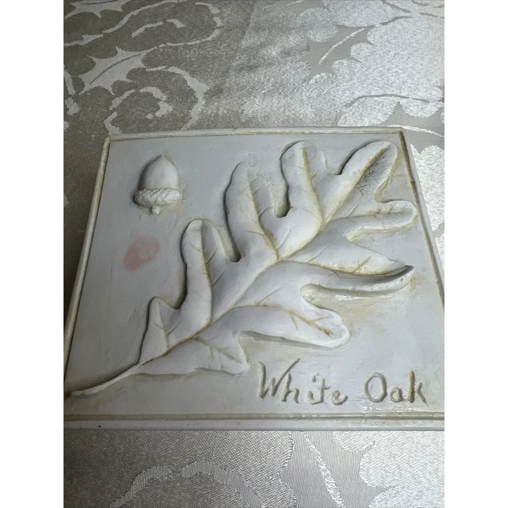 White Oak Cast Metal 5 X 4.5 X 2